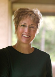 Photo of Janet Fox