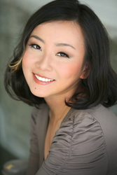 Photo of Marie Lu